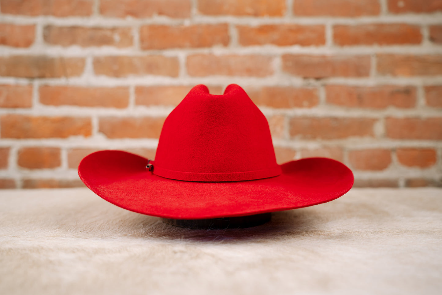 Cattleman | Hat with Western Hat Band - Red