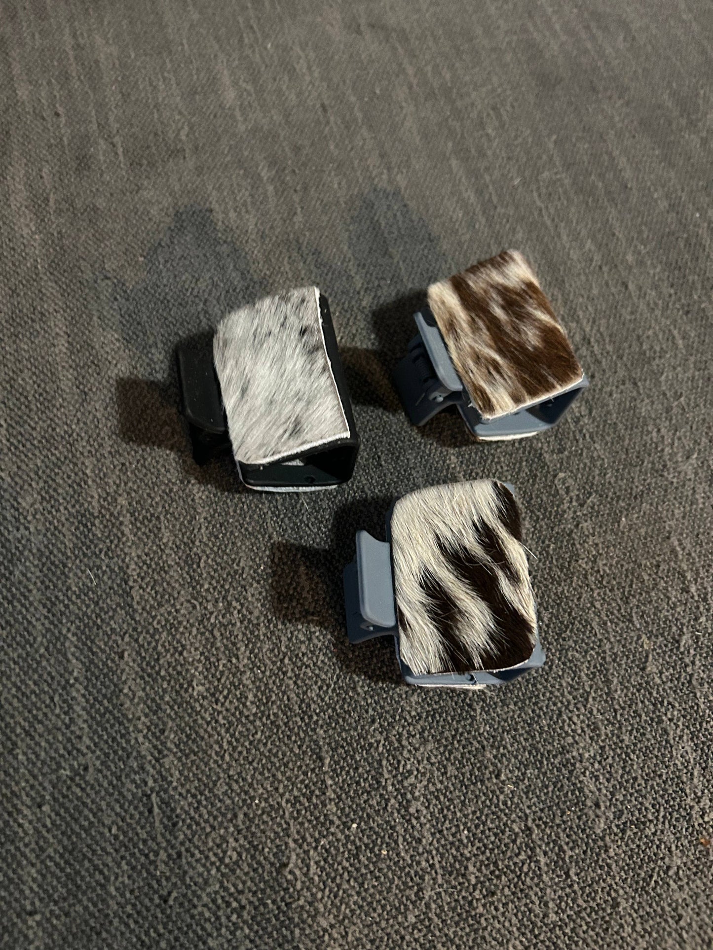 Western Cowhide Leather Hairclips: Medium