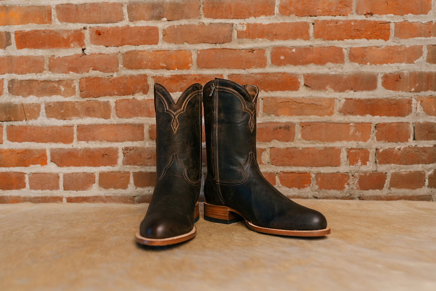 Rancher Zip Roper - Oiled Walnut