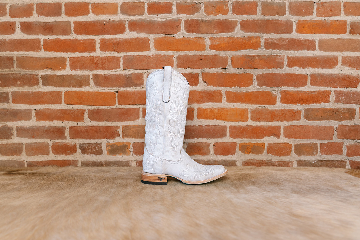 Saratoga Square Boot - Ceramic Crackle
