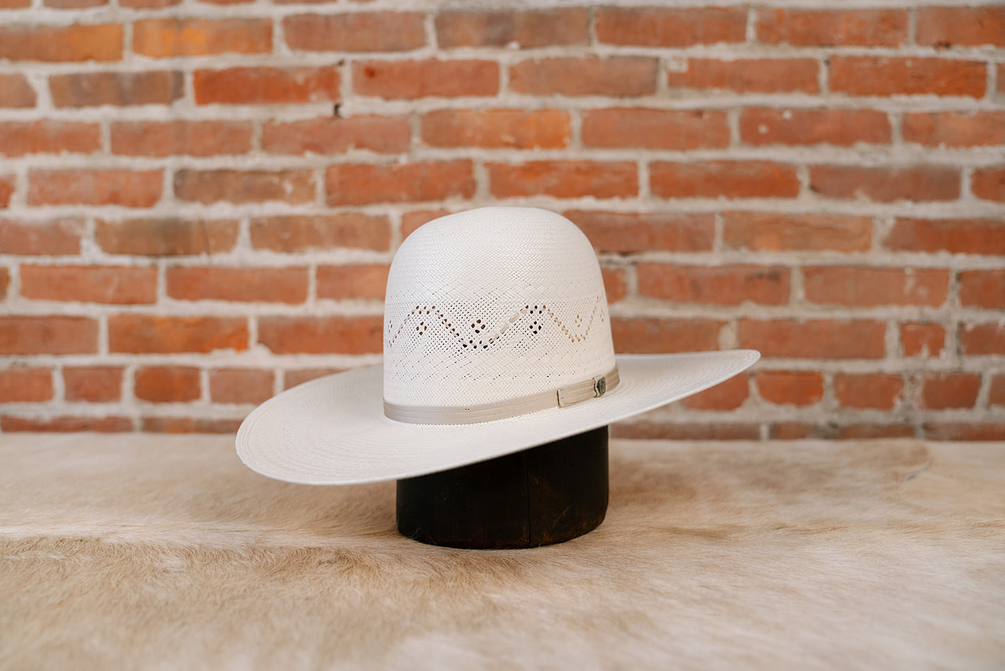 Resistol Dakota Ridge Open Crown Straw Cowboy Hat